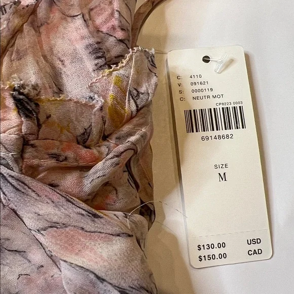 Floral Pink curtain top Dress - Picture 3 of 9